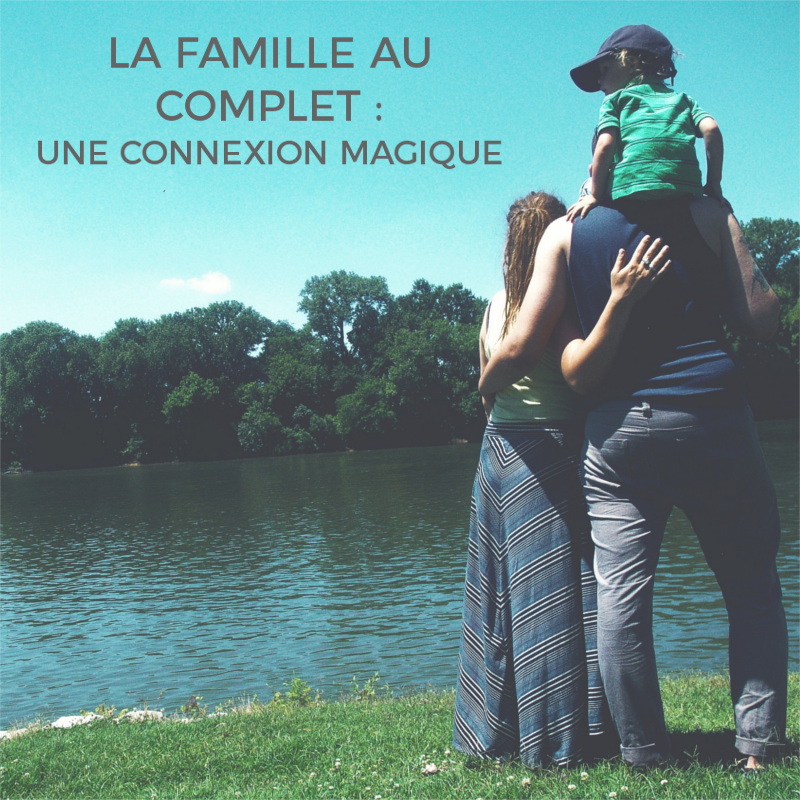 Famille au complet nature